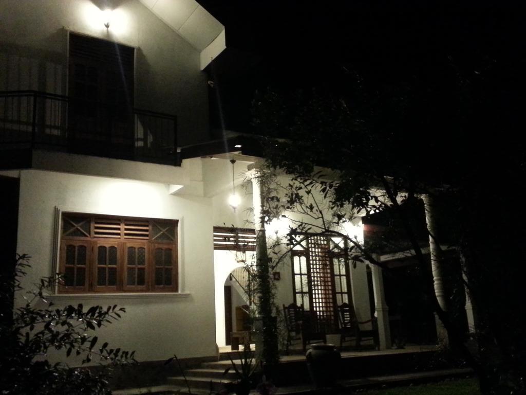 Villa Cinnamon Hills Galle Exteriör bild